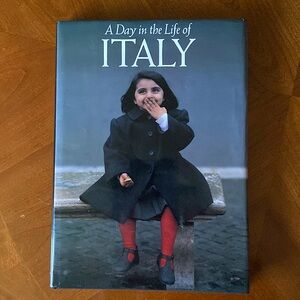 A Day in the Life of Italy 🇮🇹 Hardcover